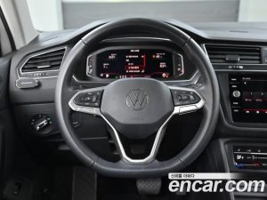 Volkswagen Tiguan 2.0 TDI Premium 2022 года из Южной Кореи