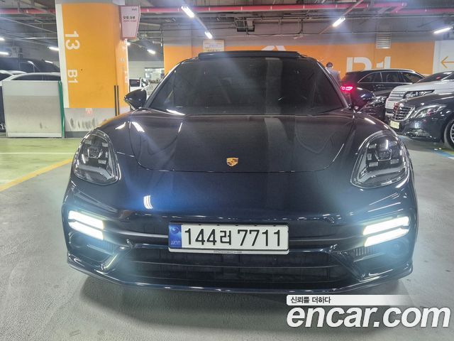 Porsche Panamera 2.9 AWD 2023 года из Кореи