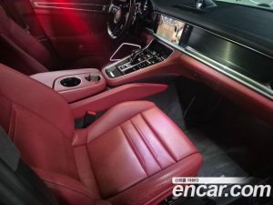 Porsche Panamera 2.9 AWD 2023 года из Южной Кореи