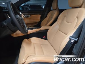 Volvo S90 B5 ULTIMATE Bright 2024 года из Южной Кореи