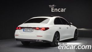 Mercedes-Benz E-Class E200 Avantgarde 2025 года из Южной Кореи