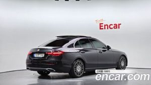 Mercedes-Benz C-Class C300 4MATIC Avantgarde 2024 года из Южной Кореи