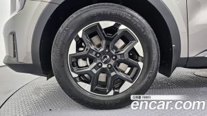 Kia Sorento Дизель 2.2 2WD 2024 года из Южной Кореи