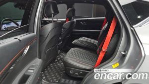 Genesis GV80 2.5T Бензин AWD 2024 года из Южной Кореи