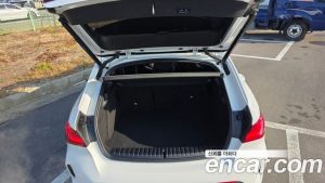 BMW 1-Series 120i M Sport 2024 года из Южной Кореи