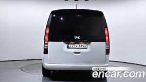 Hyundai Staria HEV 1.6 Tourer 11-Seater 2025 года из Южной Кореи