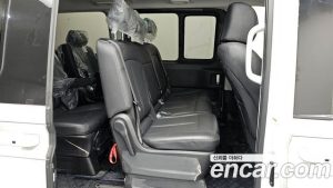 Hyundai Staria HEV 1.6 Tourer 11-Seater 2025 года из Южной Кореи
