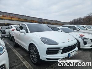 Porsche Cayenne 3.0 Coupe 2023 года из Южной Кореи