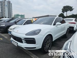Porsche Cayenne 3.0 Coupe 2023 года из Южной Кореи