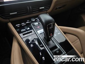 Porsche Cayenne 3.0 Coupe 2023 года из Южной Кореи