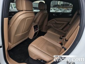 Porsche Cayenne 3.0 Coupe 2023 года из Южной Кореи
