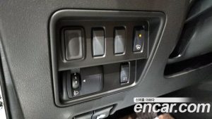 Renault-KoreaSamsung QM6 2.0 LPe RE Signature 2WD 2023 года из Южной Кореи