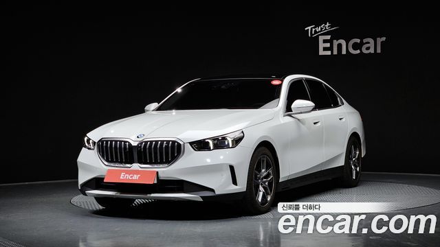 BMW 5-Series 520i 2024 года из Кореи