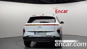 Hyundai Kona Бензин 2.0 2WD 2024 года из Южной Кореи