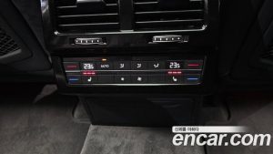 Volkswagen Touareg 3.0 TDI Prestige 2024 года из Южной Кореи