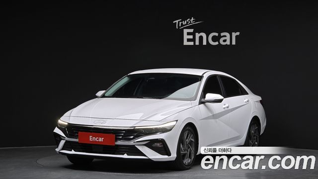 Hyundai AVANTE Modern 2024 года из Кореи
