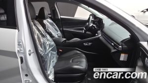Hyundai AVANTE Modern 2024 года из Южной Кореи