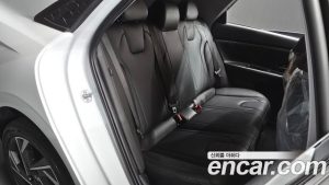 Hyundai AVANTE Modern 2024 года из Южной Кореи