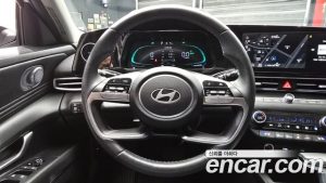 Hyundai AVANTE Modern 2024 года из Южной Кореи