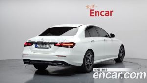 Mercedes-Benz E-Class E250 AMG Line 2023 года из Южной Кореи