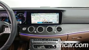 Mercedes-Benz E-Class E250 AMG Line 2023 года из Южной Кореи