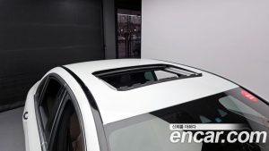Mercedes-Benz E-Class E250 AMG Line 2023 года из Южной Кореи