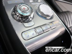 Genesis G90 Бензин 3.5 Turbo AWD 2025 года из Южной Кореи