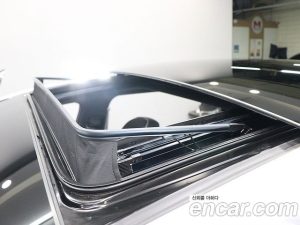 Genesis G90 Бензин 3.5 Turbo AWD 2025 года из Южной Кореи