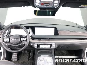 Genesis G90 Бензин 3.5 Turbo AWD 2025 года из Южной Кореи