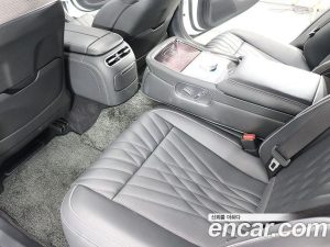 Genesis G90 Бензин 3.5 Turbo AWD 2025 года из Южной Кореи