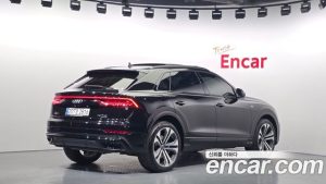 Audi Q8 55 TFSI 4WD Premium 2023 года из Южной Кореи