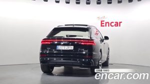 Audi Q8 55 TFSI 4WD Premium 2023 года из Южной Кореи