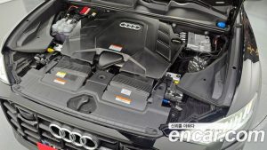 Audi Q8 55 TFSI 4WD Premium 2023 года из Южной Кореи