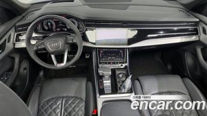 Audi Q8 55 TFSI 4WD Premium 2023 года из Южной Кореи