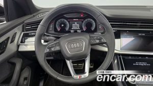 Audi Q8 55 TFSI 4WD Premium 2023 года из Южной Кореи