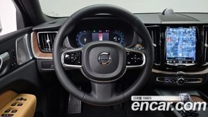 Volvo XC60 B5 ULTIMATE Bright 2024 года из Южной Кореи