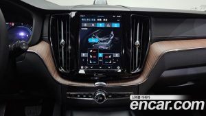 Volvo XC60 B5 ULTIMATE Bright 2024 года из Южной Кореи