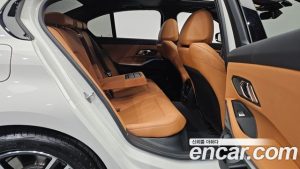 BMW 3-Series 320i M Sport 2024 года из Южной Кореи