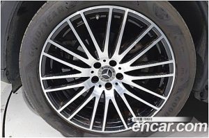 Mercedes-Benz GLC-Class GLC220 d 4MATIC 2023 года из Южной Кореи