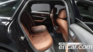 Audi A6 40 TDI 4WD Premium 2023 года из Южной Кореи