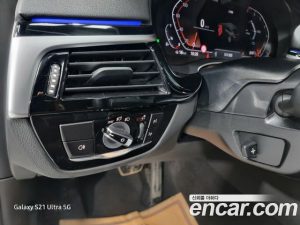 BMW Gran Turismo 630i xDrive M Sport 2024 года из Южной Кореи