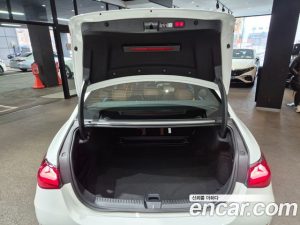 Mercedes-Benz E-Class E200 AMG Line 2026 года из Южной Кореи