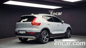 Volvo XC40 B4 Inscription 2022 года из Южной Кореи