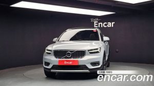 Volvo XC40 B4 Inscription 2022 года из Южной Кореи