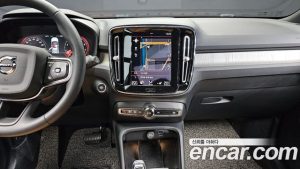 Volvo XC40 B4 Inscription 2022 года из Южной Кореи