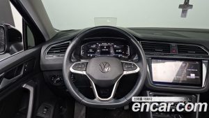 Volkswagen Tiguan 2.0 TDI Prestige 2022 года из Южной Кореи