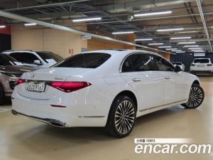 Mercedes-Benz S-Class S450L 4MATIC 2024 года из Южной Кореи
