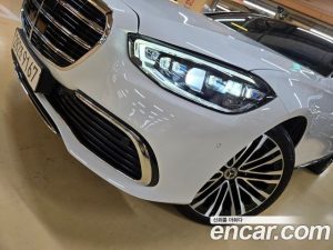 Mercedes-Benz S-Class S450L 4MATIC 2024 года из Южной Кореи