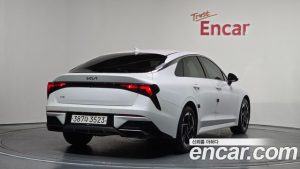 Kia K5 2.0 2024 года из Южной Кореи