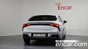 Kia K5 2.0 2024 года из Южной Кореи